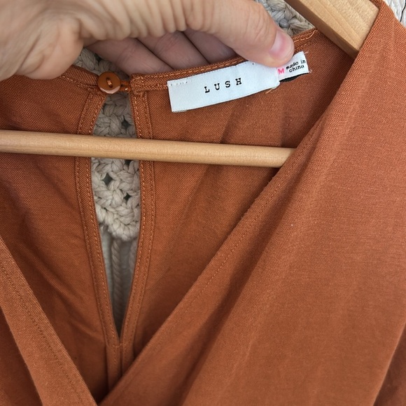 Lush nordstroms Women's Rust Jumpsuit medium - Picture 2 of 7